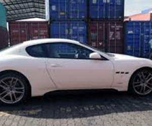 "Đập thùng" Maserati Lavante 5 tỷ đồng đầu tiên tại Việt Nam