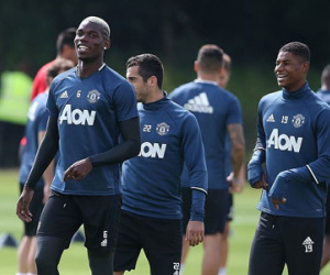 Pogba rạng rỡ trong buổi tập đầu tiên ở MU