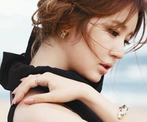 Tôi có tiền, xinh đẹp, chẳng thiếu gì ngoài… chồng