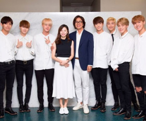 Bae Yong Joon tháp tùng vợ bầu đi xem ca nhạc