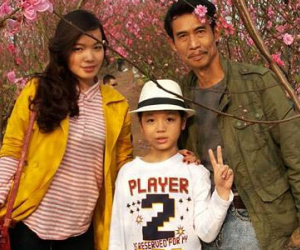 Không phải đại gia, những nghệ sĩ này vẫn có vợ kém hàng chục tuổi