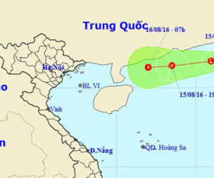 Vùng áp thấp trên Biển Đông có khả năng mạnh lên thành bão