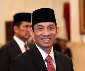 Indonesia cách chức bộ trưởng vì có hai quốc tịch