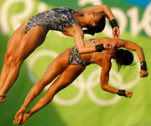Nữ VĐV Olympic bị tố mê trai nên thi đấu dở tệ