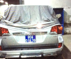 Sabeco trùm mền 2 xe "biển xanh" tiền tỷ?