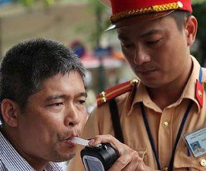 2 ly bia, 17 triệu: Quá ngán mức phạt này