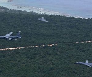 Oanh tạc cơ B-1, B-2, B-52 cùng phô trương sức mạnh trên Biển Đông
