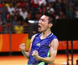Lee Chong Wei ngược dòng hạ Lin Dan ở bán kết Olympic