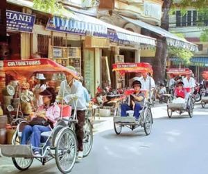 Hà Nội để lọt HDV "chui" người Trung Quốc?