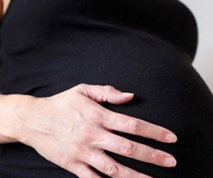Lần đầu tiên một phụ nữ 58 tuổi sinh con ở Việt Nam