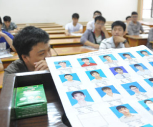 Lần đầu tiên trong lịch sử ĐH Y Hà Nội “ế ẩm” ngành Y đa khoa