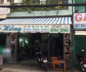 TP HCM: Tài xế taxi đâm hai mẹ con bạn gục trước cửa nhà