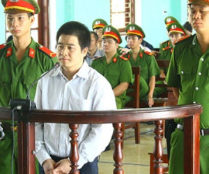 Xét xử trùm ma túy Tàng Keangnam lần 3