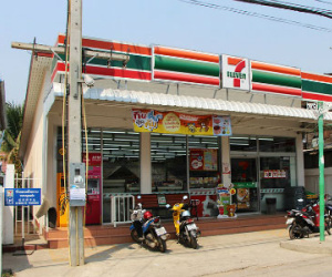 Ai sẽ là đối thủ của 7-Eleven?