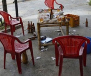 Nhậu xong, đâm chết bạn thân bằng vỏ chai bia