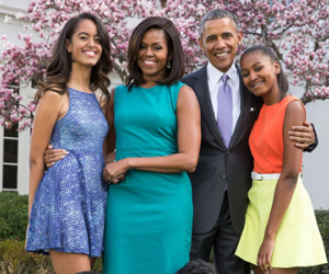 Phim về chuyện tình của Tổng thống Obama sắp công chiếu
