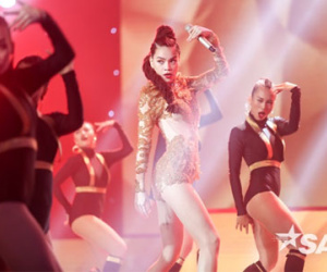 "Đứng ngồi không yên" với hit khủng của Hồ Ngọc Hà tại chung kết X-Factor