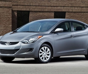 Hyundai và Mitsubishi triệu hồi hàng loạt xe để sửa chữa