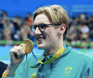 Dân mạng Trung Quốc xúc phạm kình ngư Australia
