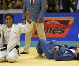 Vận động viên Israel bán đấu giá huy chương Olympic giúp trẻ em ung thư