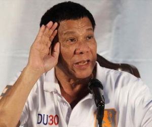 Tổng thống Philippines cảnh báo về "đổ máu" với Trung Quốc