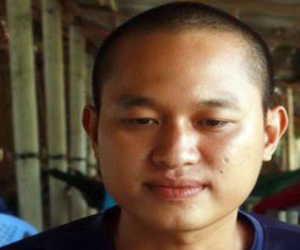 Thắng kiện 2 tờ vé số độc đắc, thanh niên cho người thua một nửa