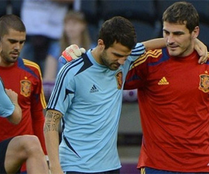 Casillas và Fabregas bị tân HLV Tây Ban Nha gạt khỏi đội tuyển