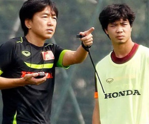 HLV Miura: "Công Phượng, Tuấn Anh khó thành công ở Nhật Bản"