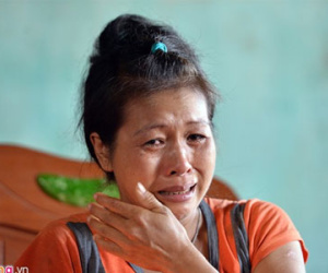 Mẹ sửng sốt hay tin con trai chặt lìa chân tay người phụ nữ