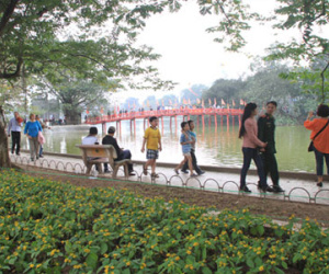 Phương tiện lưu thông như thế nào khi khu vực Hồ Gươm thành phố đi bộ?