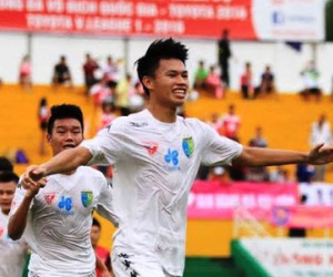 SHB.Đà Nẵng thua trận, Hà Nội T&T lên ngôi đầu
