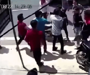 Xác minh clip 2 băng nhóm chém nhau ở Sài Gòn