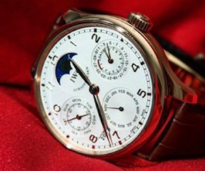 Dịch vụ dùng chung đồng hồ nghìn USD