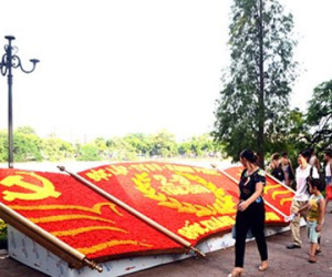 Hà Nội rợp cờ hoa chào mừng Quốc khánh 2/9