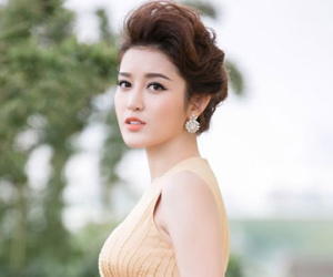 Huyền My chạnh lòng khi sắp thành cựu á hậu