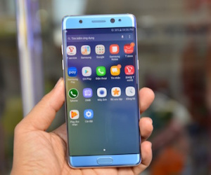 Mở hộp Galaxy Note 7 màu xanh giá 21,9 triệu tại VN