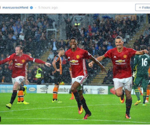 Rashford tiết lộ lý do ngó lơ Rooney, Ibrahimovic khi ghi bàn