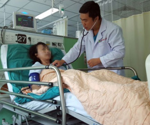 Đau đầu liên tục coi chừng bị phình động mạch não