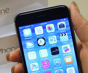 iPhone năm 2017 bỏ nút Home, dùng màn hình cong