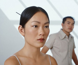 Nghe những lời vợ nói với bố, tôi chỉ muốn chui đầu xuống đất cho đỡ nhục