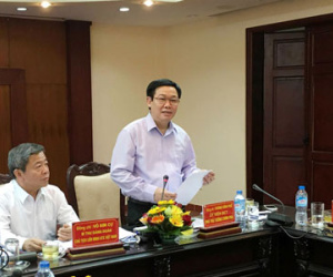 PTT Vương Đình Huệ: “Đi nước ngoài không phải để vui vẻ dăm ba hôm rồi về!”