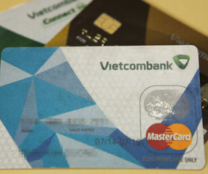 Vietcombank tạm ứng gần 17 triệu đồng cho tài khoản bị mất tiền