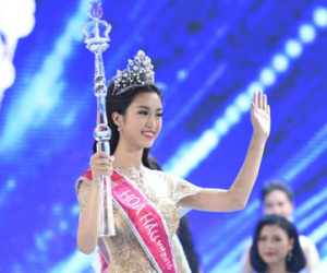 Bạn bè, thầy giáo Ngoại thương nói về Hoa hậu Mỹ Linh: "Nhìn thì chảnh, nhưng lại rất hiền"