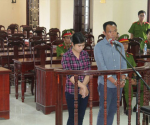 Vợ chồng Tiến - Tùng "túng tiền" buôn ma túy vào tù, để lại 2 con thơ