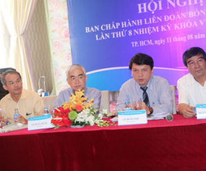 VFF “phản pháo” ý kiến của các cựu cầu thủ, cựu trọng tài Việt Nam