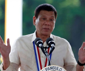 Bảo Obama nghe mình, Tổng thống Philippines ngông cỡ nào?