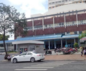 Bí thư Đoàn uống thuốc sâu tự tử ngay cơ quan