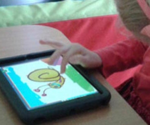 Dự đoán chính xác 93% trẻ tự kỷ nhờ game trên iPad