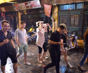 Hà Nội đêm đầu được "quẩy" đến 2h sáng