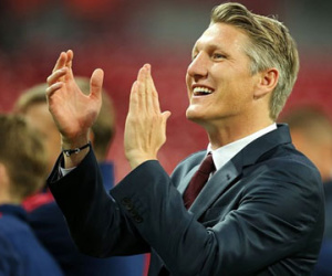 Mourinho lại gây sốc với tương lai Schweinsteiger